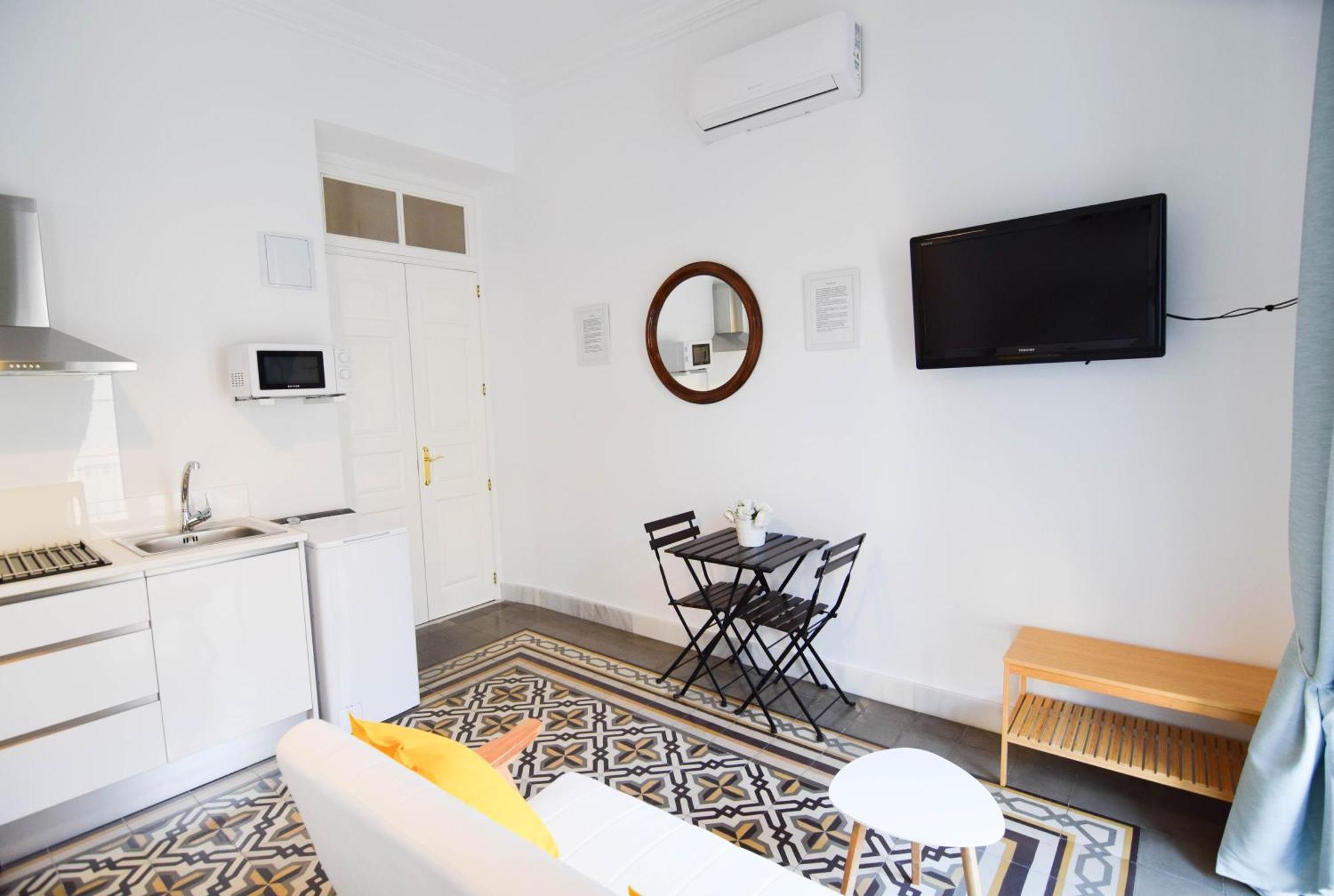 Letmalaga Soho Apartments Bagian luar foto