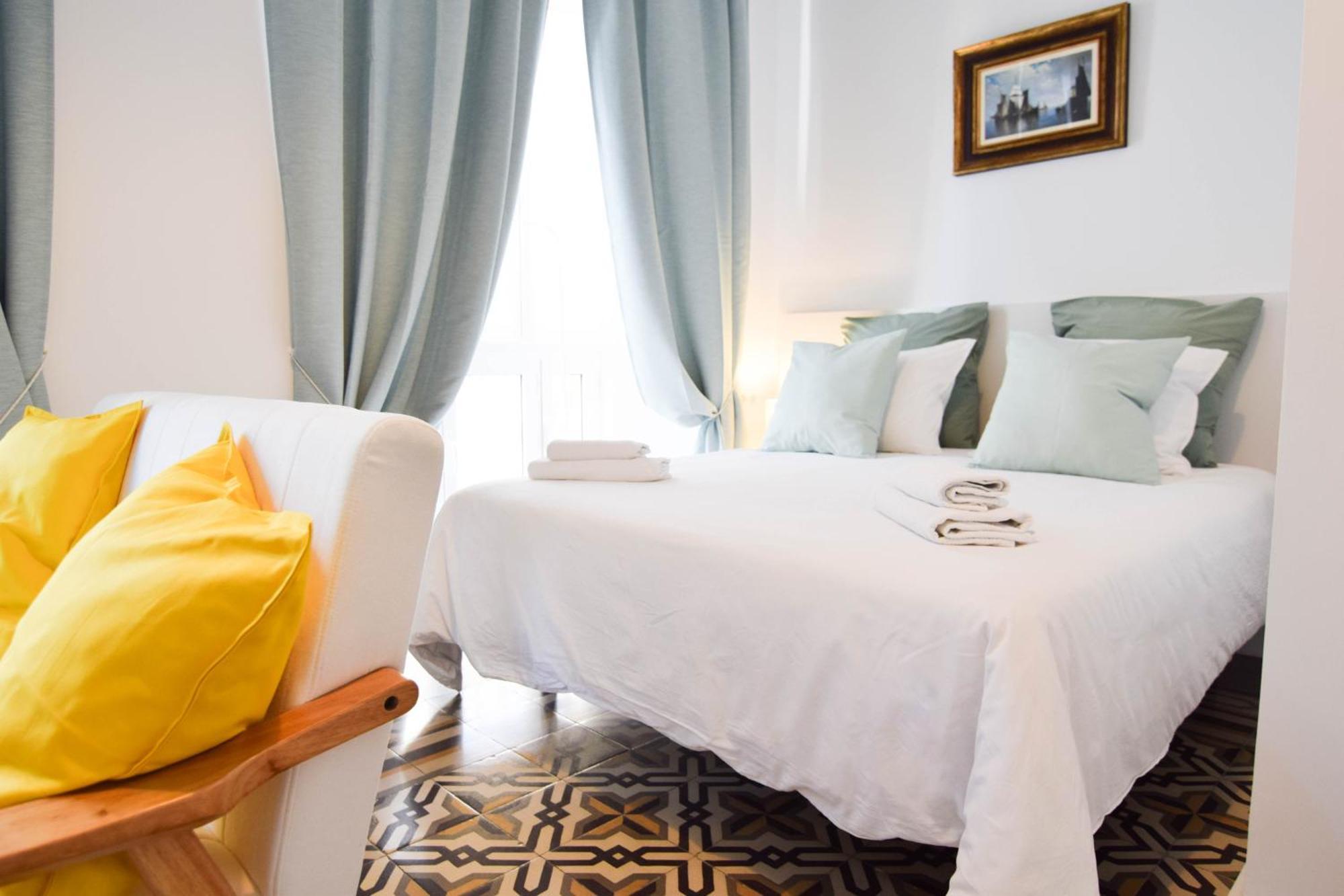 Letmalaga Soho Apartments Bagian luar foto